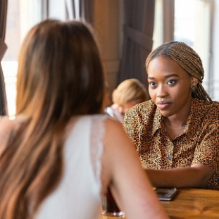 Ouvir ou escutar? – Eis a questão